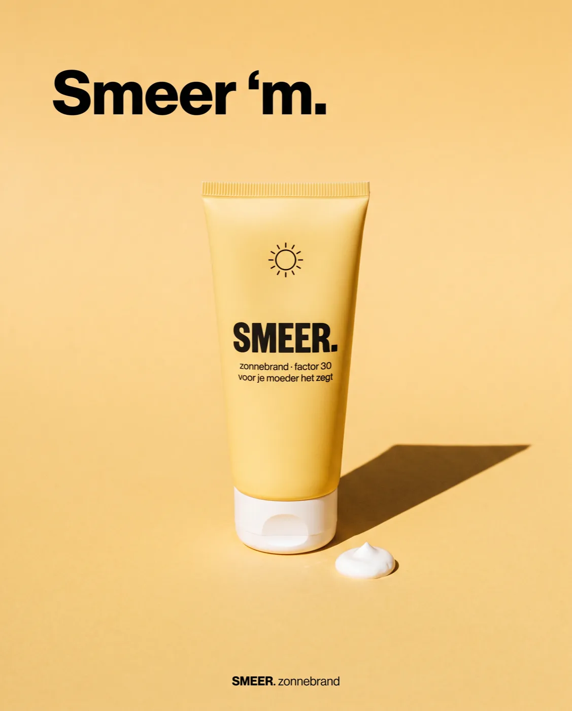 Packshot van de SMEER-tube op gele achtergrond